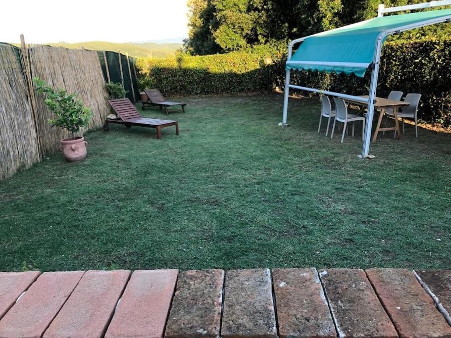 Villetta A Schiera Nei Pressi Del Mare Livorno Bagian luar foto